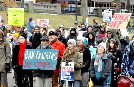Anti-fracking march in Halifax [photo: nofrac.wordpress]