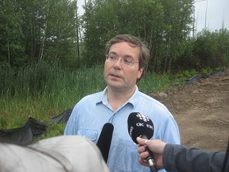 Mark D'Arcy, organizer with the Friends of the UNB Woodlot, speaking with reporters in the UNB Woodlot in 2008. Photo: Charles LeBlanc.