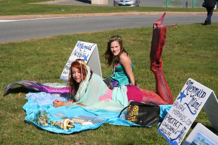 Mermaids too joined a rally to protest infill occurring at the Bedford Basin. Photo by Robert Devet 